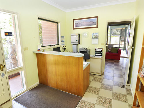 Wentworth Central Motor Inn Екстер'єр фото